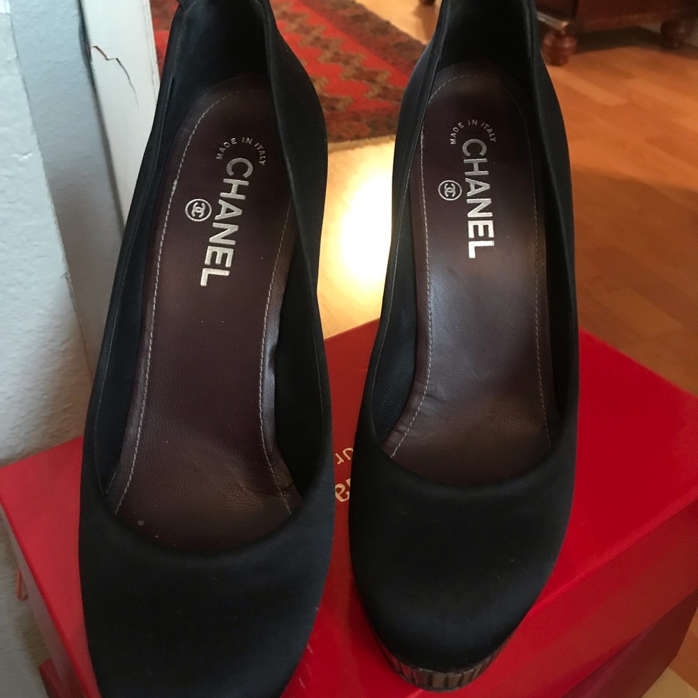 CHANEL shoes